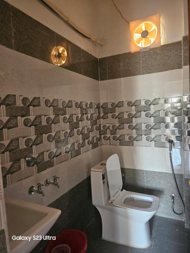 Shubhanjali Palace in Mirzapur