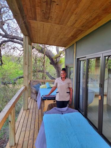 Kingfisher Creek Safari Lodge