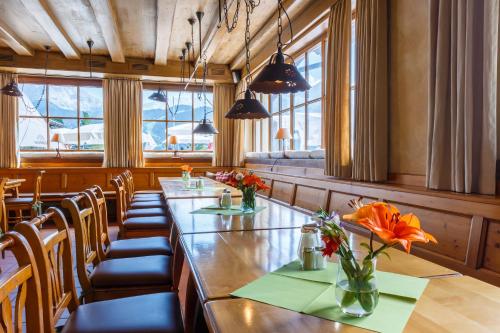 餐廳, Landkomforthotel Panorama & Restaurant Bella Vista in 靠近市中心