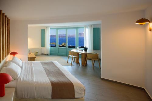 Neptune Luxury Suites - image 14
