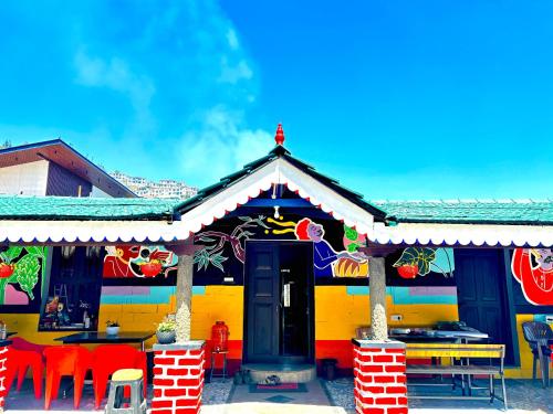 Rave Raja CoWorking Hostels in Kodaikanal