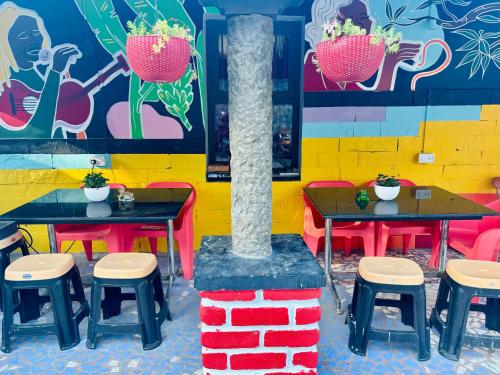 Rave Raja CoWorking Hostels in Kodaikanal