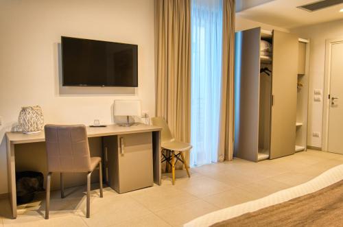 Moma Hotel - image 6