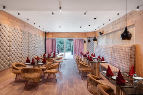 Kufri Heritage Resort & Spa - 레스토랑