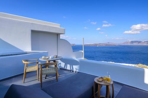 Neptune Luxury Suites - image 12