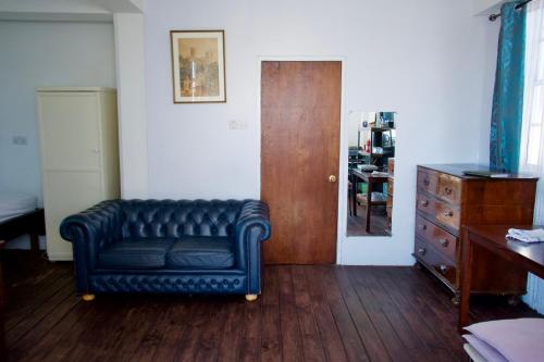 Victoria Green Living studio apt in Roseau - image 3