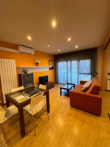 Apartamentos Turisticos Can Rocamora in Aren