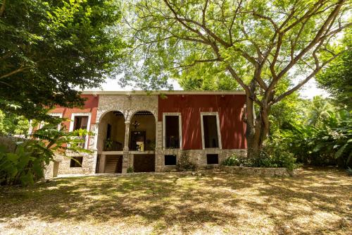 Hacienda Sabacche, Unique and Historic Retreat in Yucatán (Hacienda Sabacche, Unique and Historic Retreat in Yucatan) in Tecoh