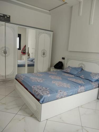 شقة مغربية تقليدية في وسط المدينة