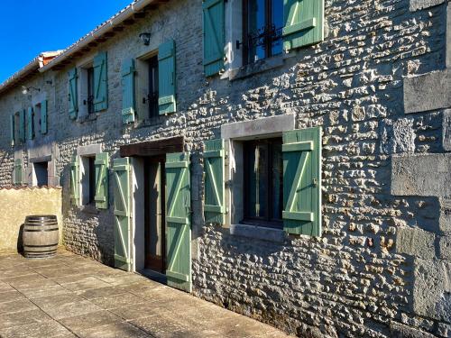 A peaceful retreat in south-west France gîte à louer Brizambourg