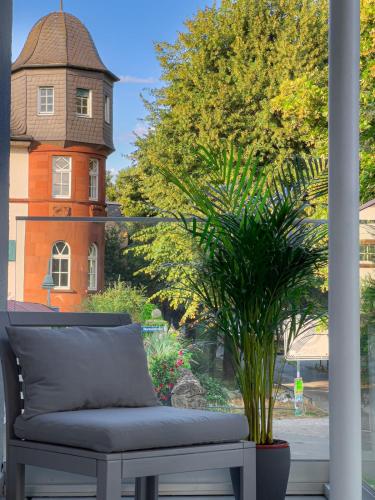 Balcony/terrace, Waterfront Apartment am Main, 15 Min Frankfurt Airport, Terrasse, Free Parking in Florsheim am Main