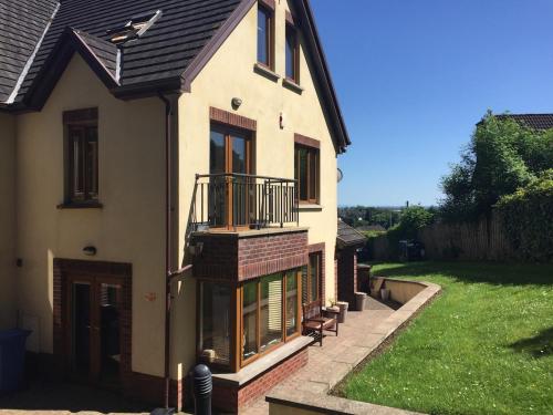 A szálláshely kívülről, Parkwood House in Dungannon