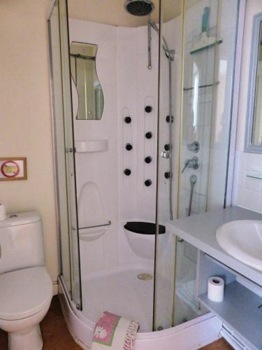 Appart'Hôtel Bellevue - image 4