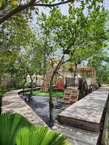 LẠC Glamping