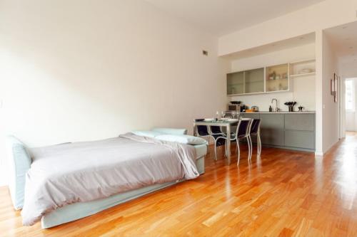 Elegante Appartamento in Corso Garibaldi