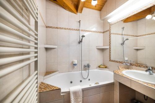 Quadruple Room with Bath
