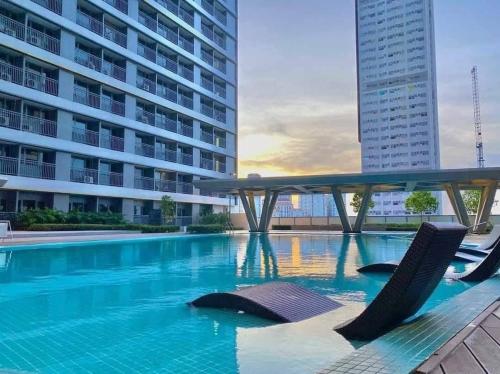 fame residence staycation, Manila