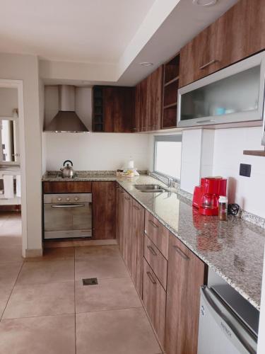 Kitchen, Links Apart Hotel in Rio Grande