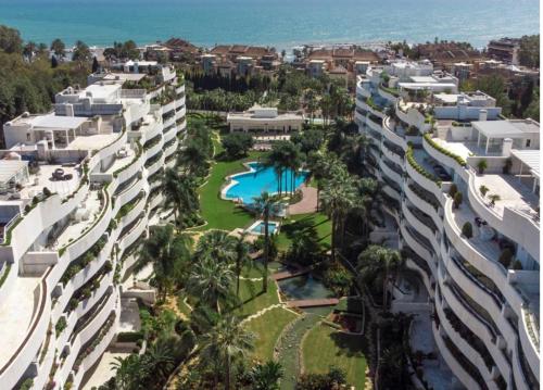Lujo, Tranquilidad, Prestigio y Golf en Marbella - Nueva Andalucia y Puerto Banus, Marbella (fotografie 2)