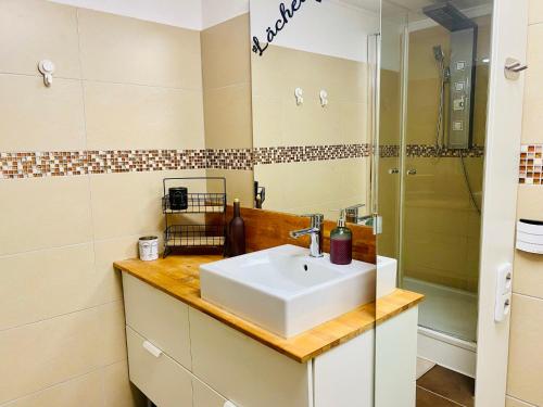 Fürdőszoba, Ferienwohnung Annika in Apolda