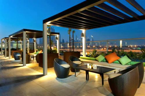 Sky luxe retreat- Luxury Hotel Suite W-Burj khalifa view, Dubai (Foto 9)