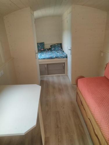 La Roulotte de Nanette cottage Ain