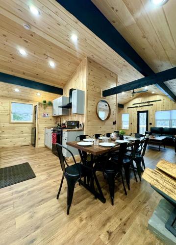 The Mont Haus - Minutes to Mt Snow & Stratton! The Mont Haus - Minutes to Mt Snow & Stratton!