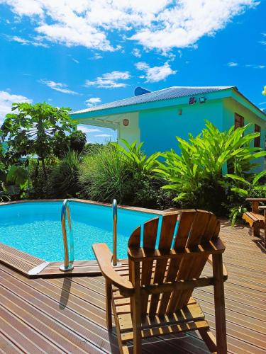 Ti Kaz indigo Gite creole avec piscine et table dhotes à Anse Bertrand