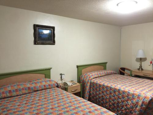 Hacienda Motel