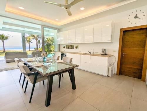 Kitchen, LUXURY BEACH APARTMENT & SEA VIEW and PRIVATE POOL in Klong Son