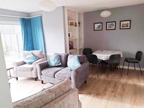 Edge of Exmoor Garden Flat, dog friendly, sleeps 2 - 4 in East Anstey