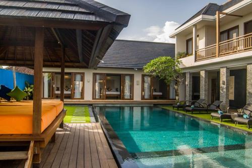 Villa Bon Bon, 100m from Beach, Ideal for Families - Pantai Batu Bolong