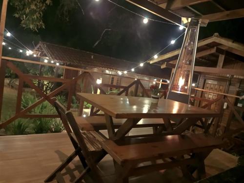 Monte Suiço - Chalés para locação Monte Suiço - Chalés para locação