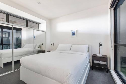 Two-Bedroom Apartment image 6