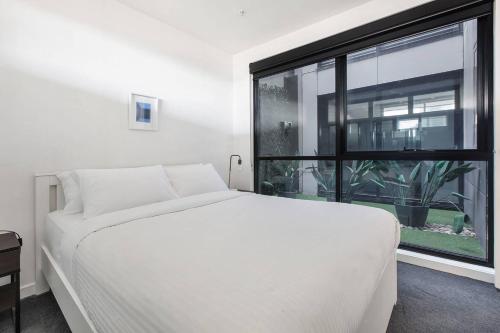 Two-Bedroom Apartment image 5