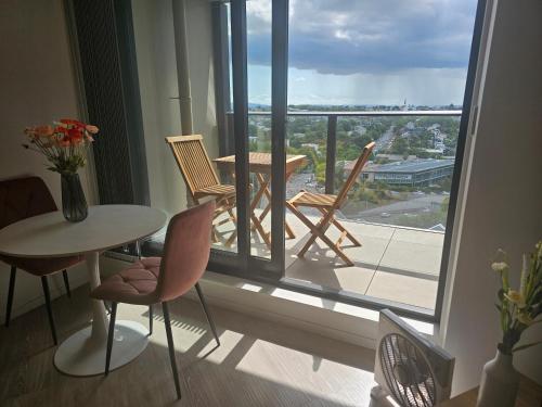 Cosmo Quarters - City Apartment with Pool & Spa, Auckland (foto 3)