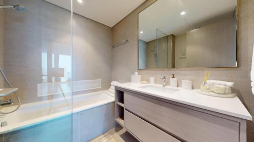 Best 2 bedroom Direct Burj Khalifa Downtown View, Dubaï (photo 9)