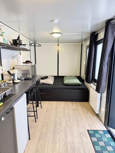 1 double bed