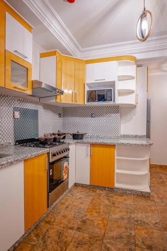 Two-Bedroom Apartment with Pool View room in RESIDENCE ISABELLA
