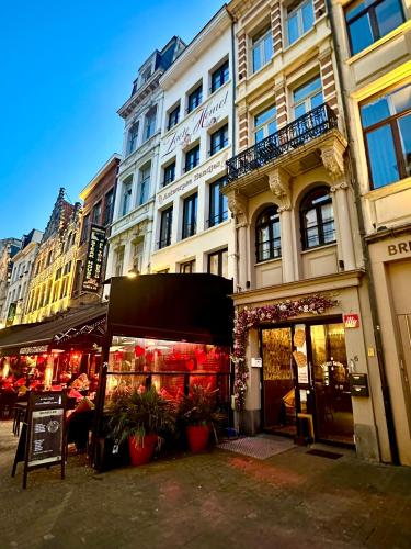Luxury Suites Historic Center by Rikas Hotels 5