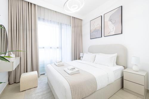 Fresh New 2 Bedroom! Amazing Burj Khalifa View! 5-star Pool & Gym Access!, Dubai (Foto 4)