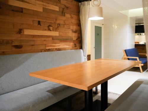 레스토랑, Rembrandt Style Yokohama Sakuragicho in 바샤미치