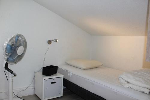 Two-Bedroom House image 6