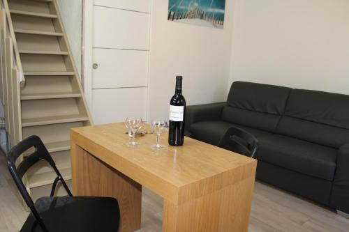 Two-Bedroom House image 2