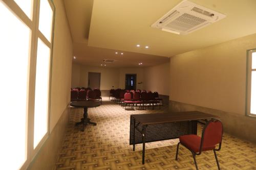 Tárgyalóterem/bálterem, Shilton International near Marine Drive