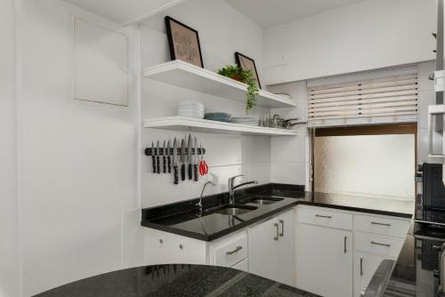 1 Hillendale - main image