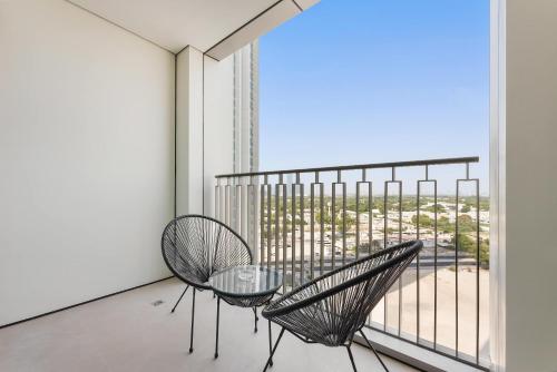 Silkhaus chic 1BDR in the heart of Downtown in new tower - image 2