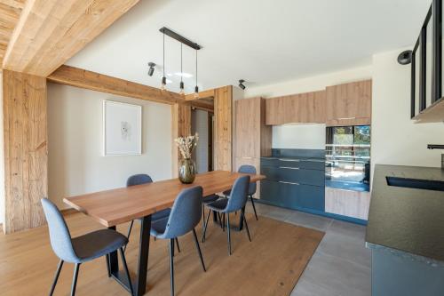 Kitchen, Apartment Nuna, Meribel - by EMERALD STAY in Meribel
