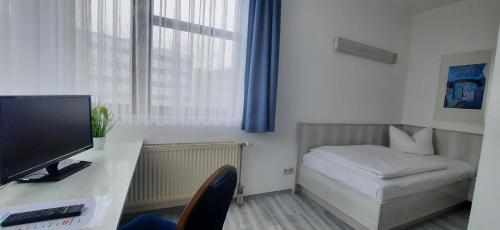 Central-Hotel Tegel - image 9