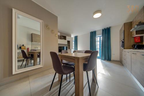Penthouse in Mosta with city views & terrace by 360 Estates, Mosta (fotografie 3)
